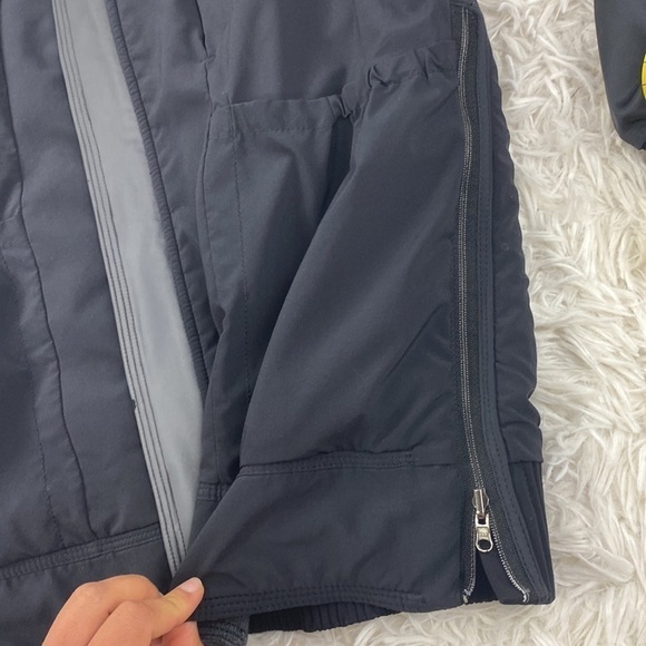 Lululemon Both Ways Bomber Heathered Black / Black - Picture 4 of 8